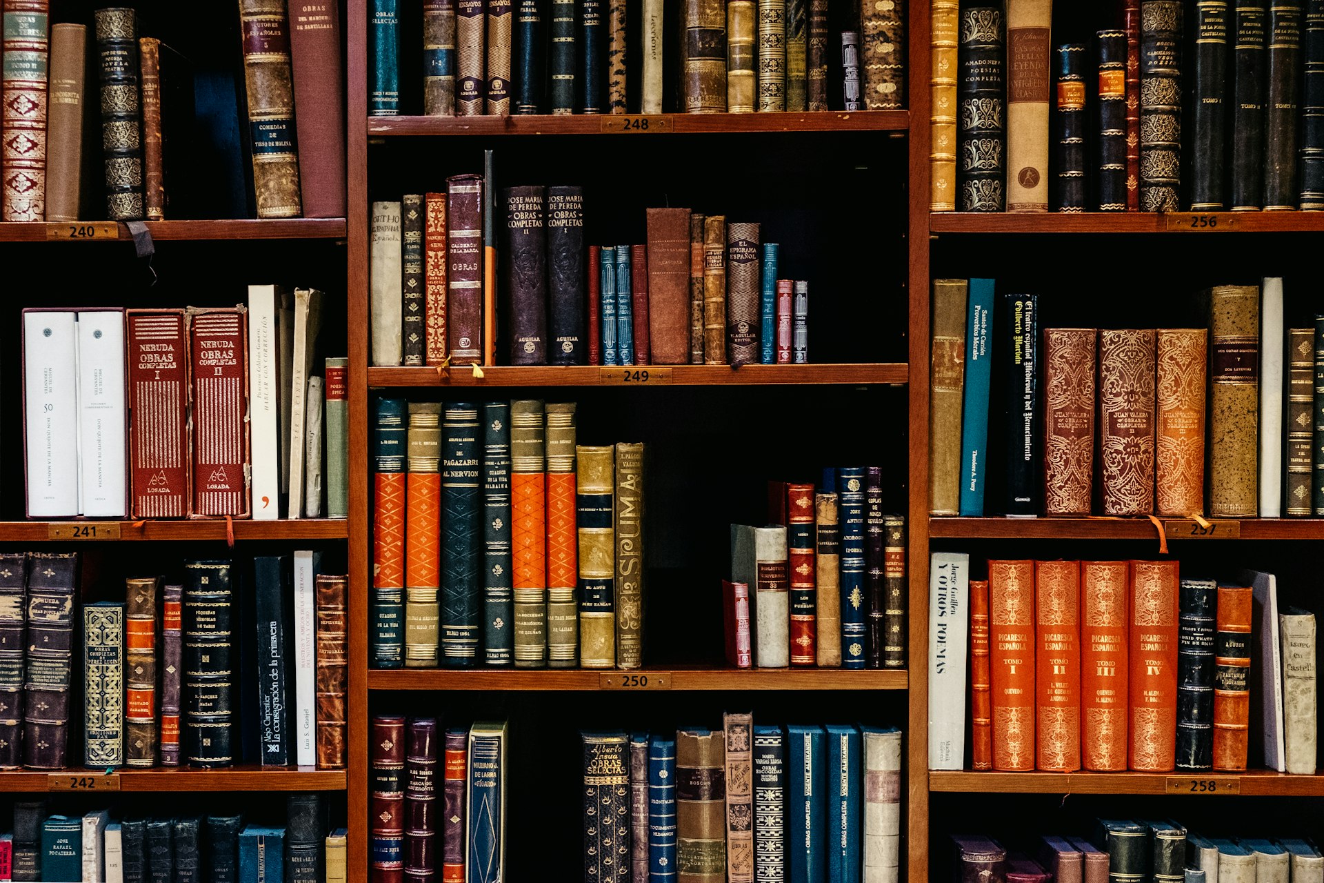 Legal reference library